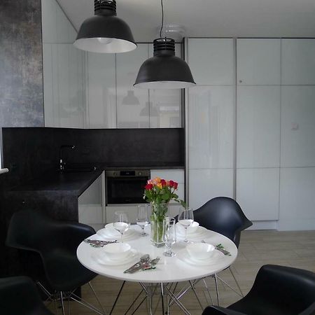 Impresja 42 Apartament Z Garazem Kolobrzeg Exterior photo